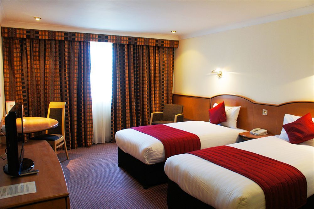 Ramada Hatfield Hatfield  Eksteriør bilde